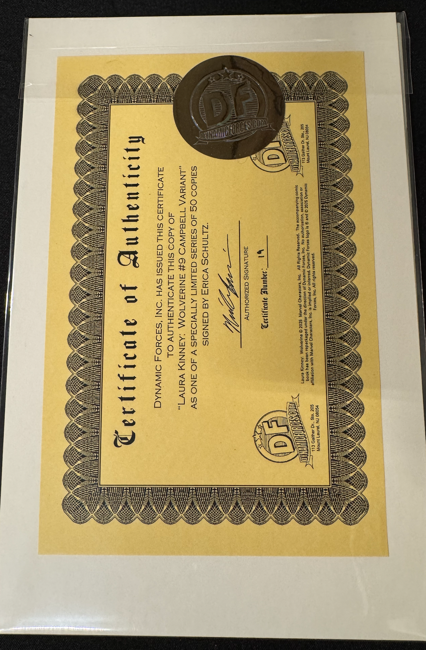 DF LAURA KINNEY WOLVERINE #9 J SCOTT CAMPBELL VARIANT SIGNED BY ERICA SCHULTZ (Limit 1 Per Customer) (rel:11/26)