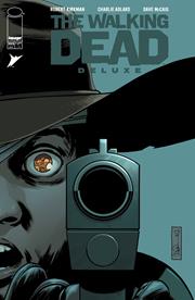 WALKING DEAD DELUXE #105 (rel:01/15)~