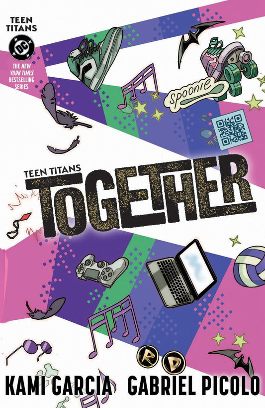 TEEN TITANS TOGETHER TP CONNECTING COVER EDITION (Limit 2 Per Cover) (rel:11/04)