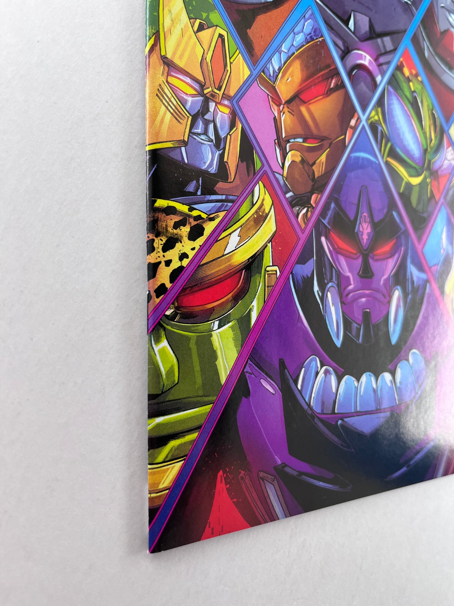 Transformers: Beast Wars #1 1:10 Fico Ossio Variant Edition A (Feb 2021)