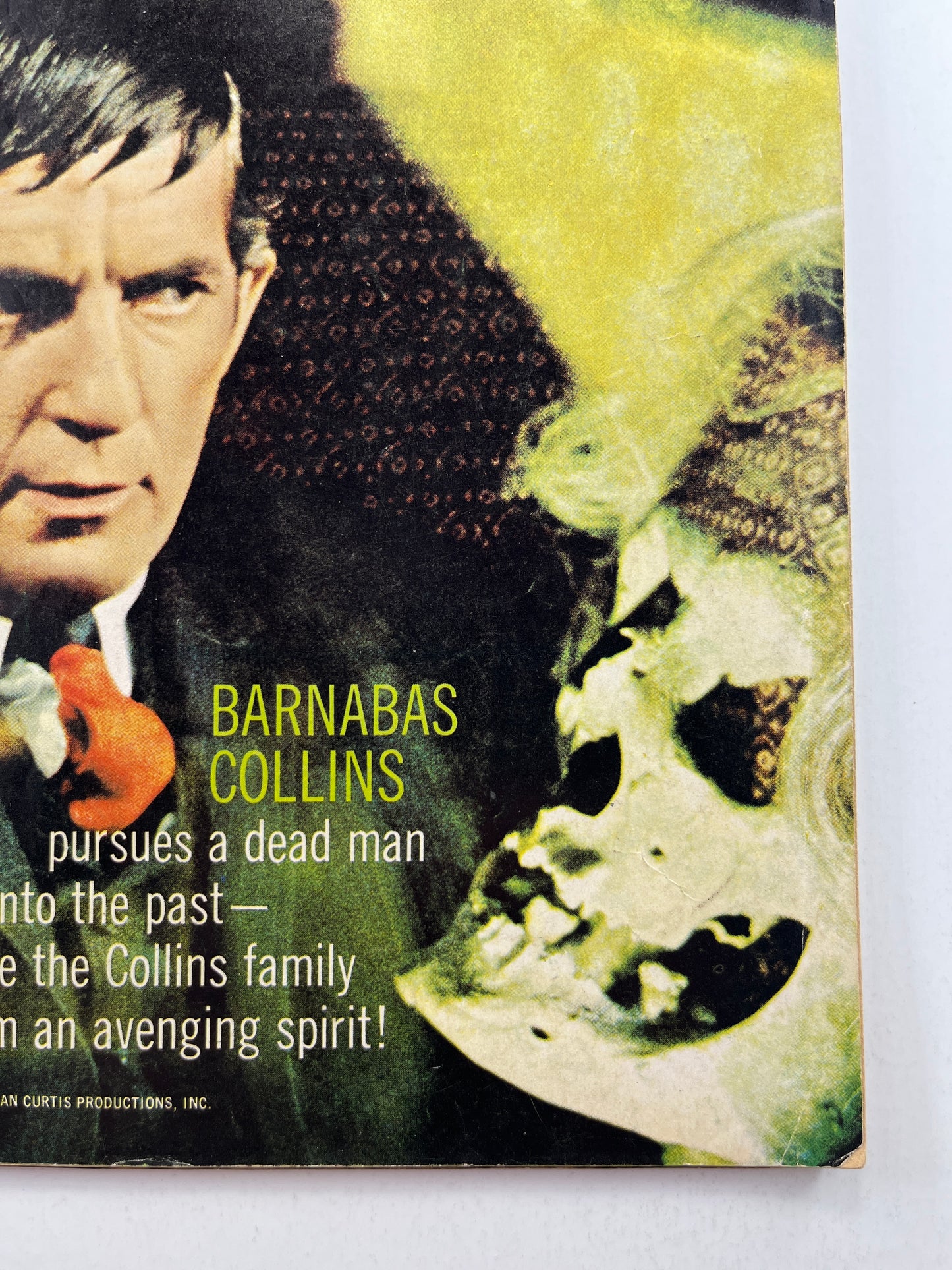 Dark Shadows #3 (Nov 1969) (Poster Included But Detached)