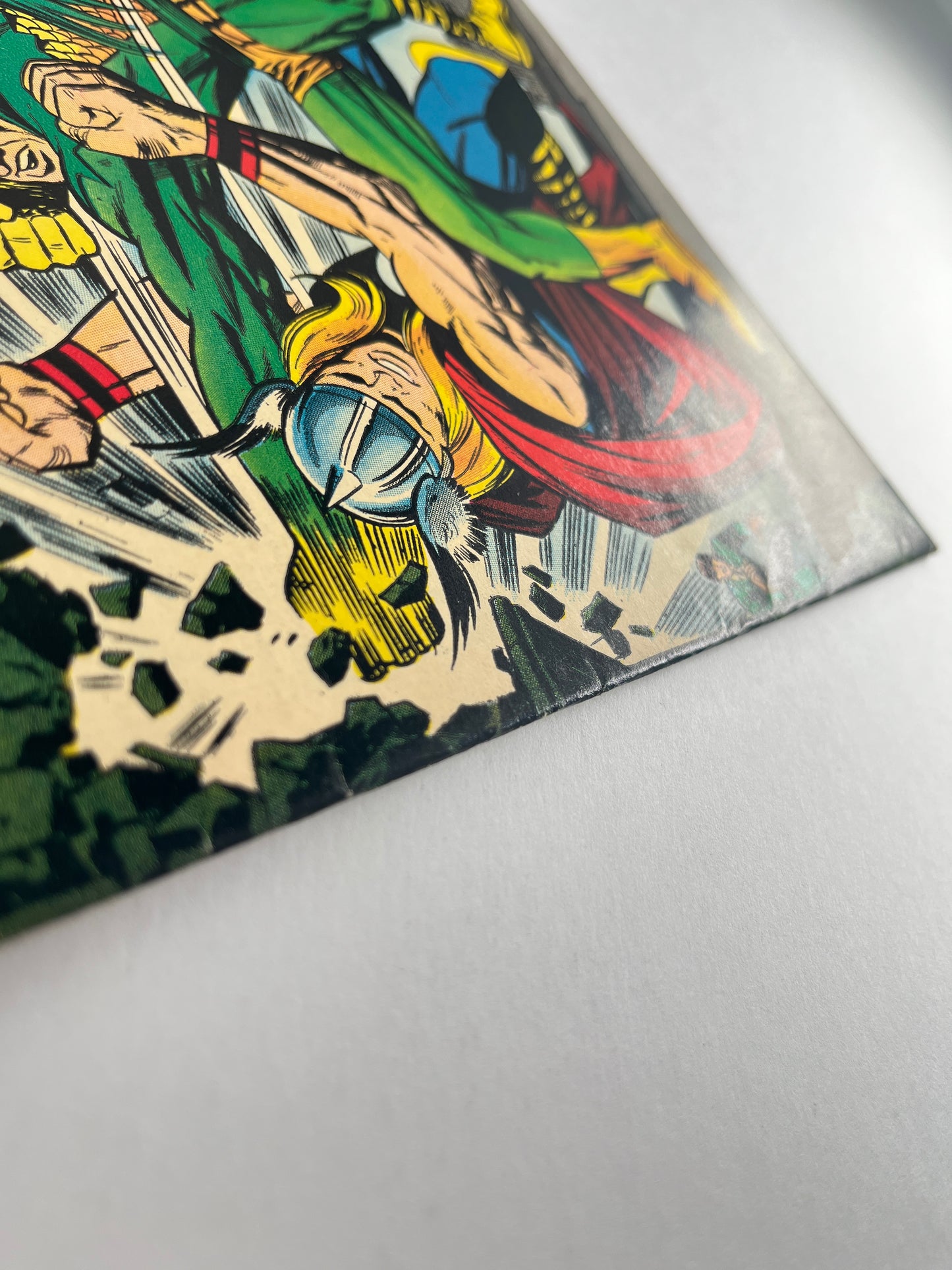 Thor #147 (Dec 1967) PRINT ERROR NEVER RECEIVED BOTTOM STAPLE