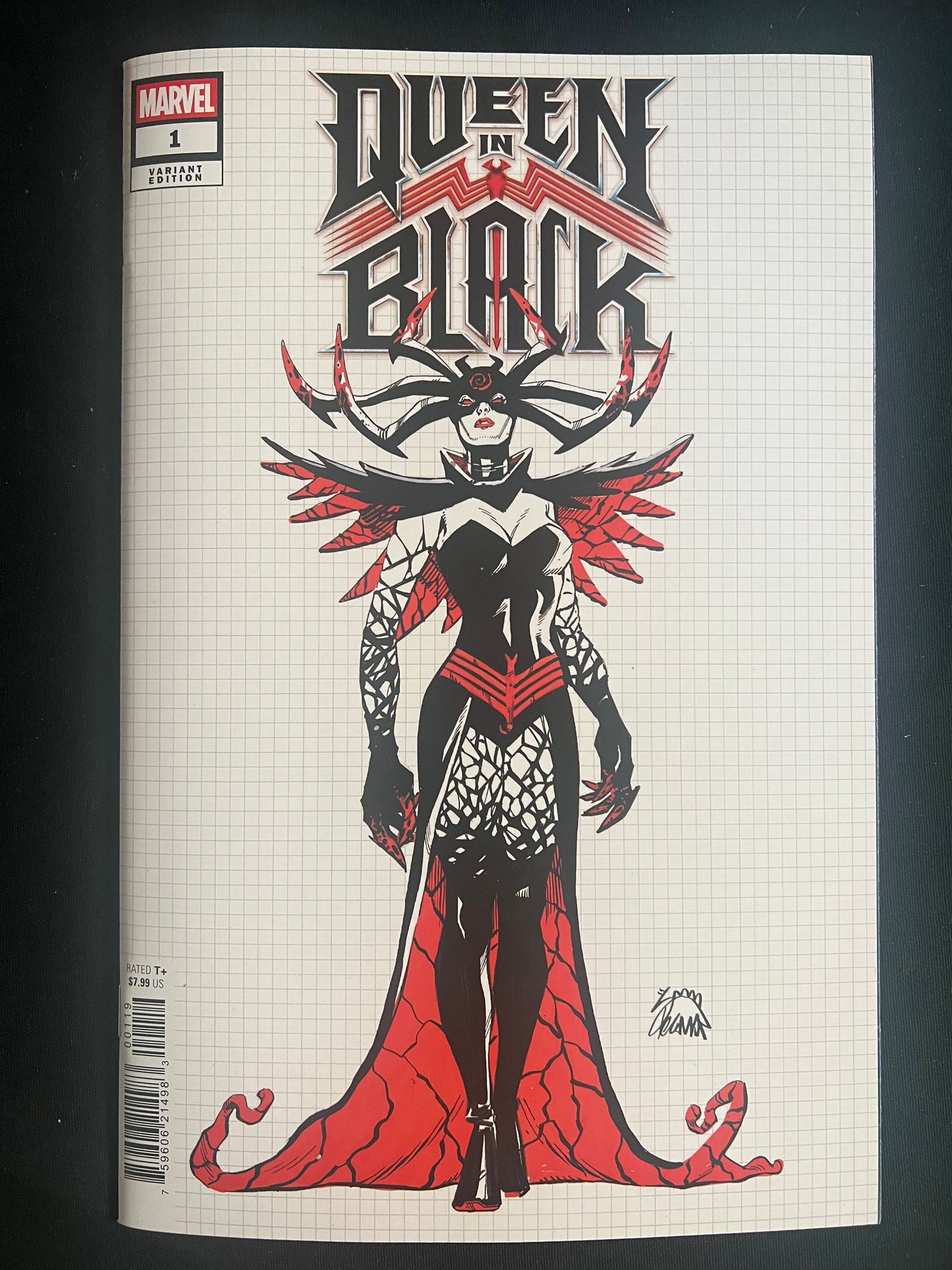 Queen in Black #1 Ryan Stegman Blind Bag Design Variant (Limit 1 Per Customer) (rel:07/29)