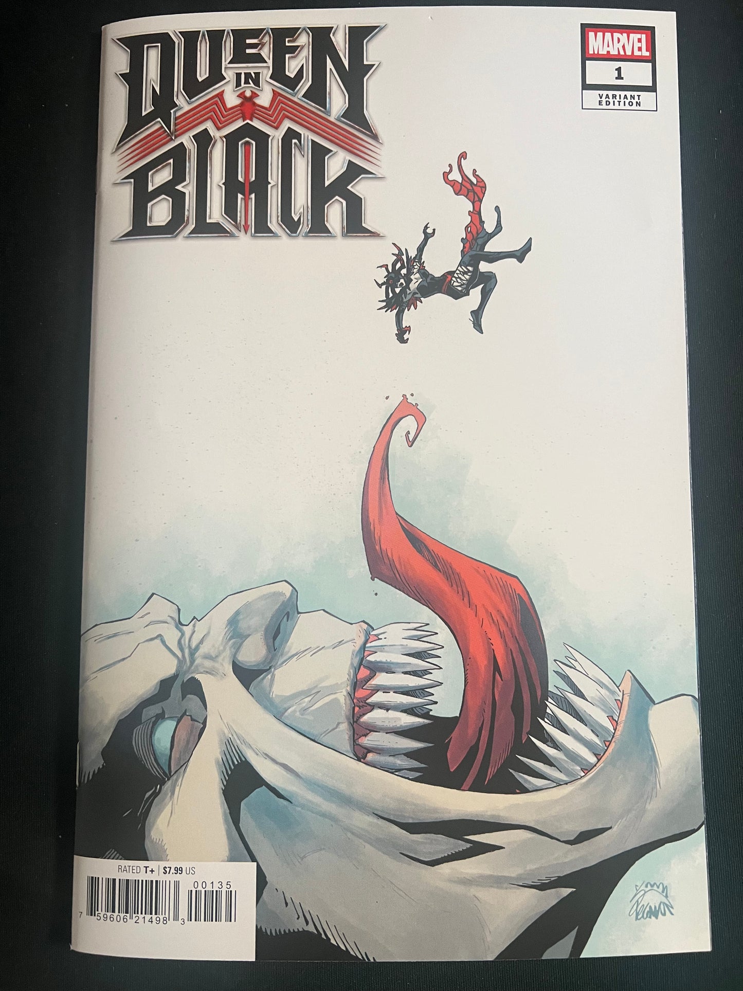 Queen in Black #1 Ryan Stegman Blind Bag Alternate Homage Variant (Limit 1 Per Customer) (rel:07/29)