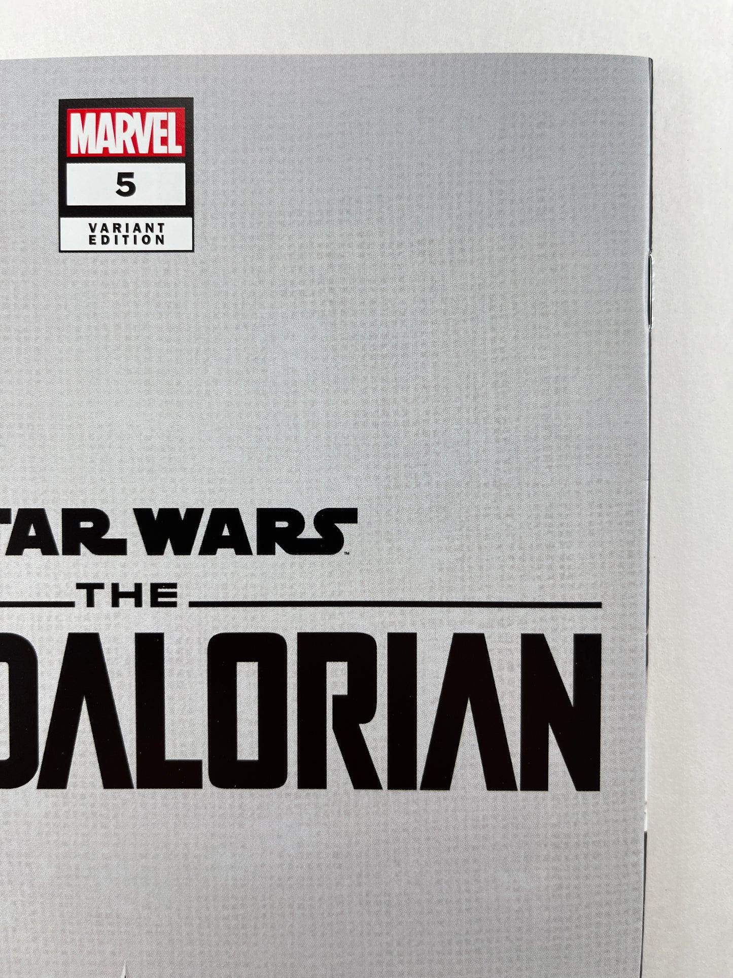 Star Wars: The Mandalorian Season 2 #5 NYCC 2023 Erik M. Gist Greyscale Variant (Dec 2023)