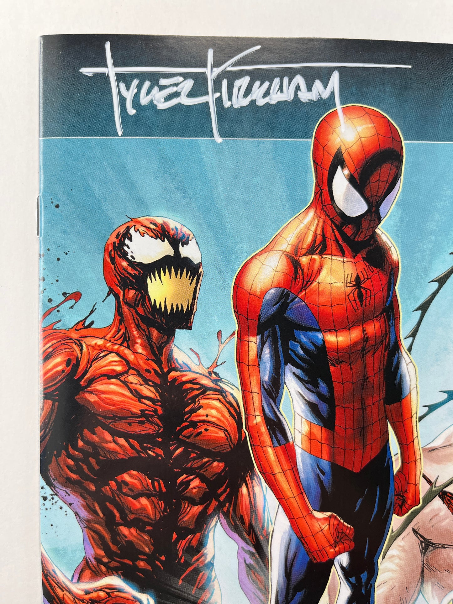 Amazing Spider-Man / Venom: Death Spiral #1 616 Comics / Comic Traders / Comics Elite Tyler Kirkham Virgin Variant (Apr 2026) (Art Signature by Tyler Kirkham w/COA)