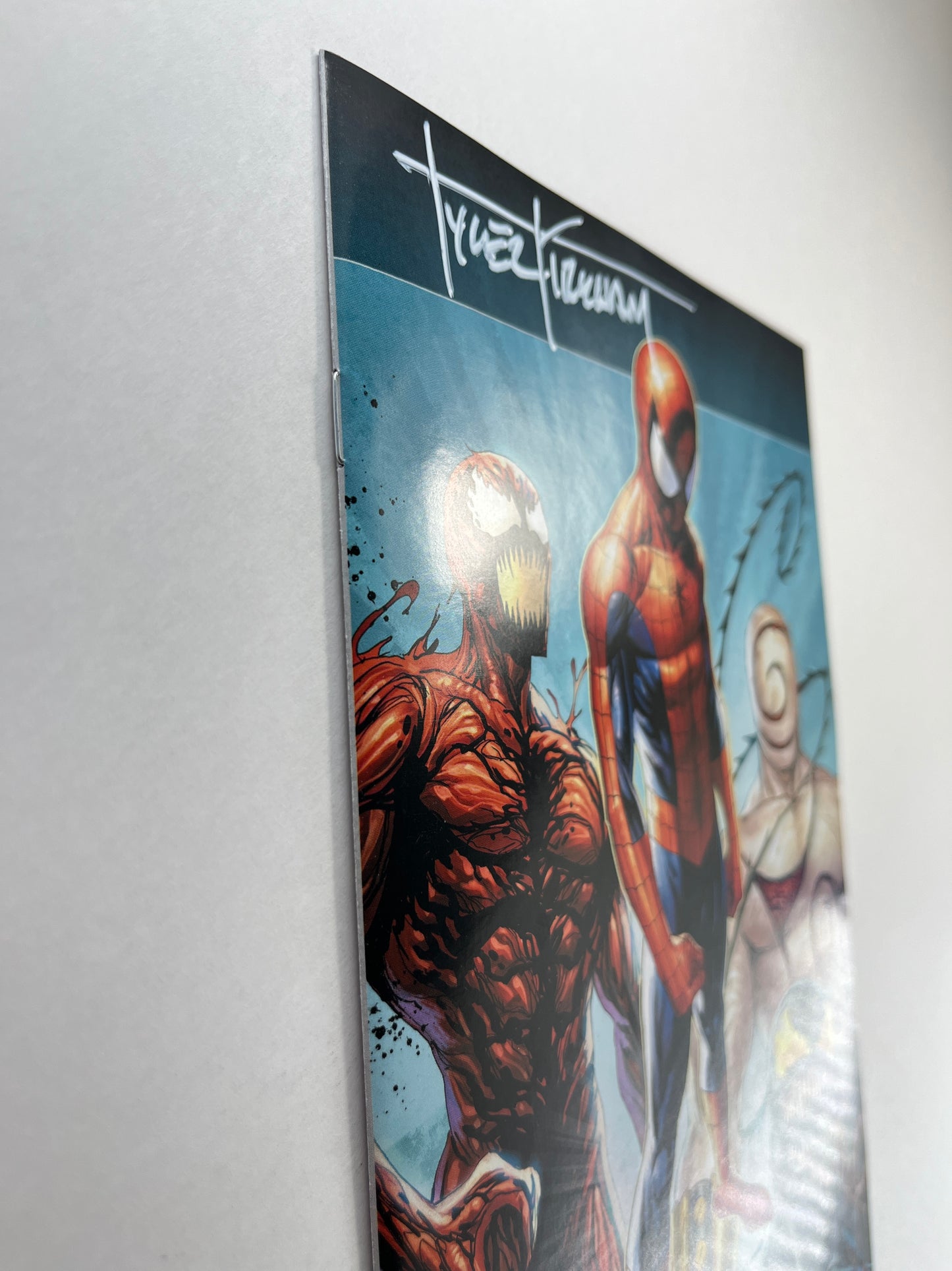 Amazing Spider-Man / Venom: Death Spiral #1 616 Comics / Comic Traders / Comics Elite Tyler Kirkham Virgin Variant (Apr 2026) (Art Signature by Tyler Kirkham w/COA)