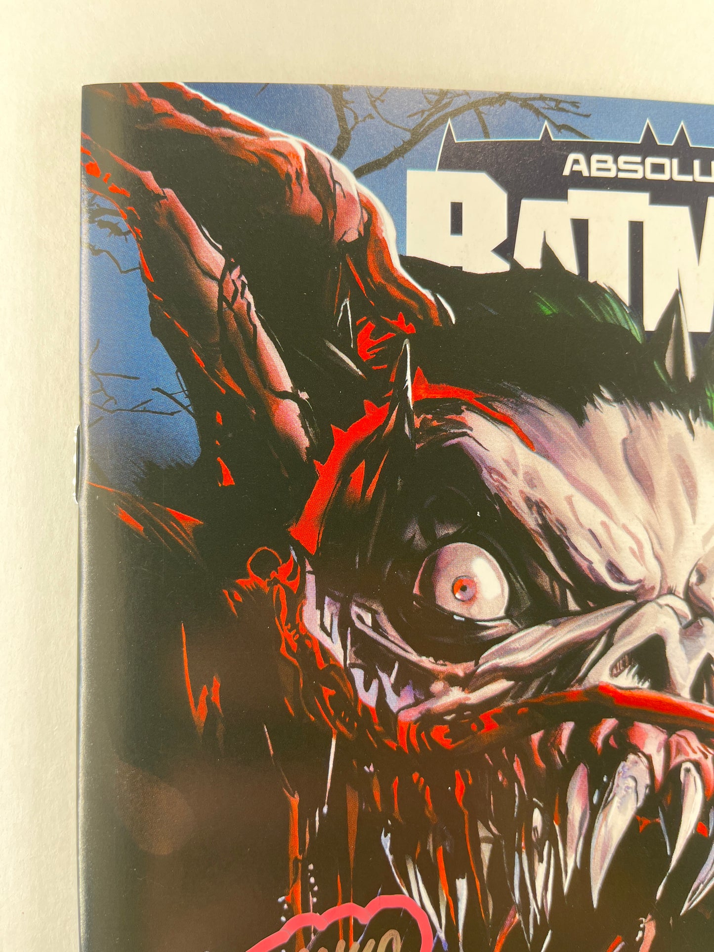 Absolute Batman #15 616 Comics Mike Mayhew Variant (Feb 2026) (Bloody Signature by Mike Mayhew)