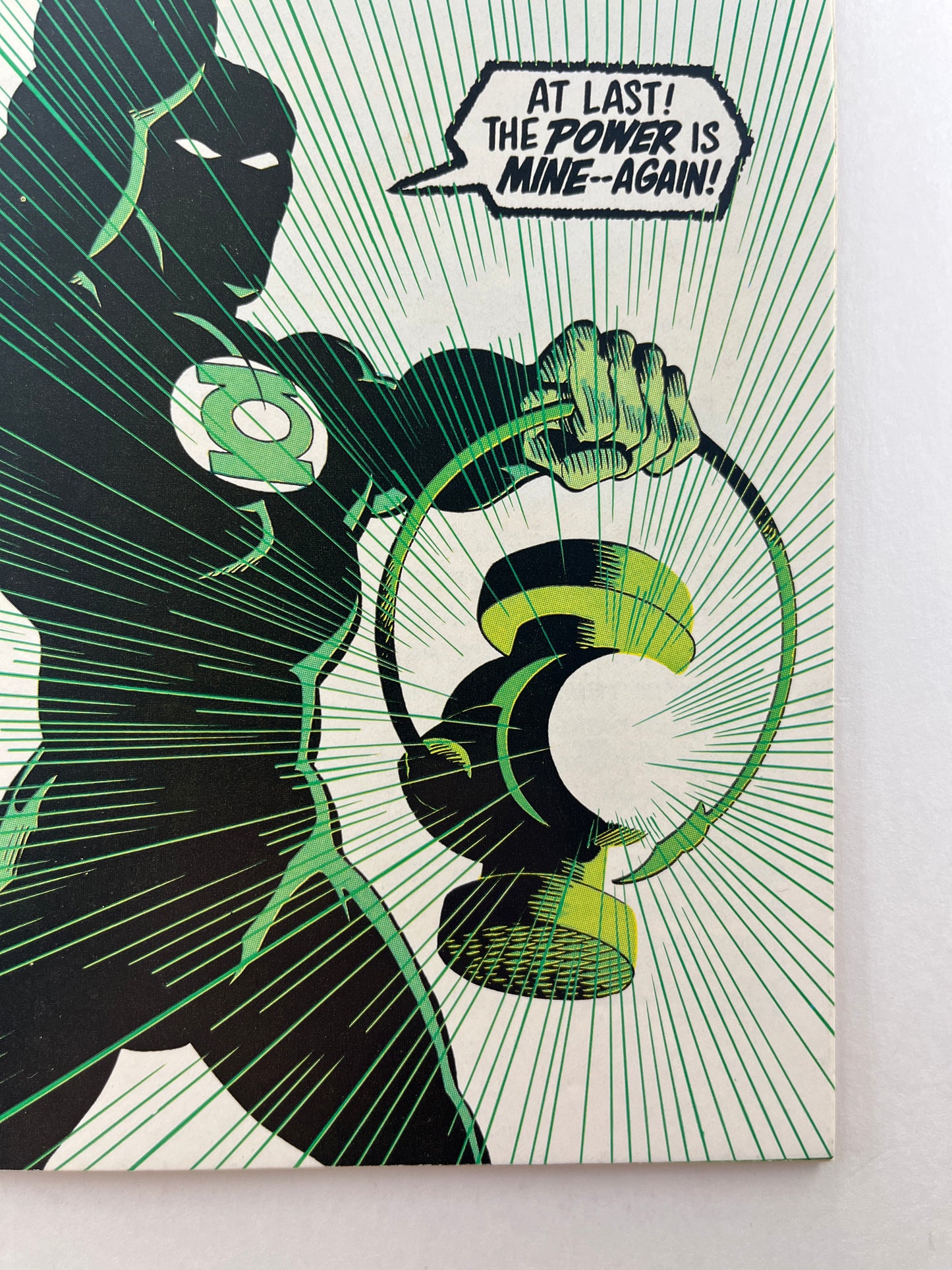 Green Lantern #195 (Dec 1985) (Guy Gardner Becomes Green Lantern)