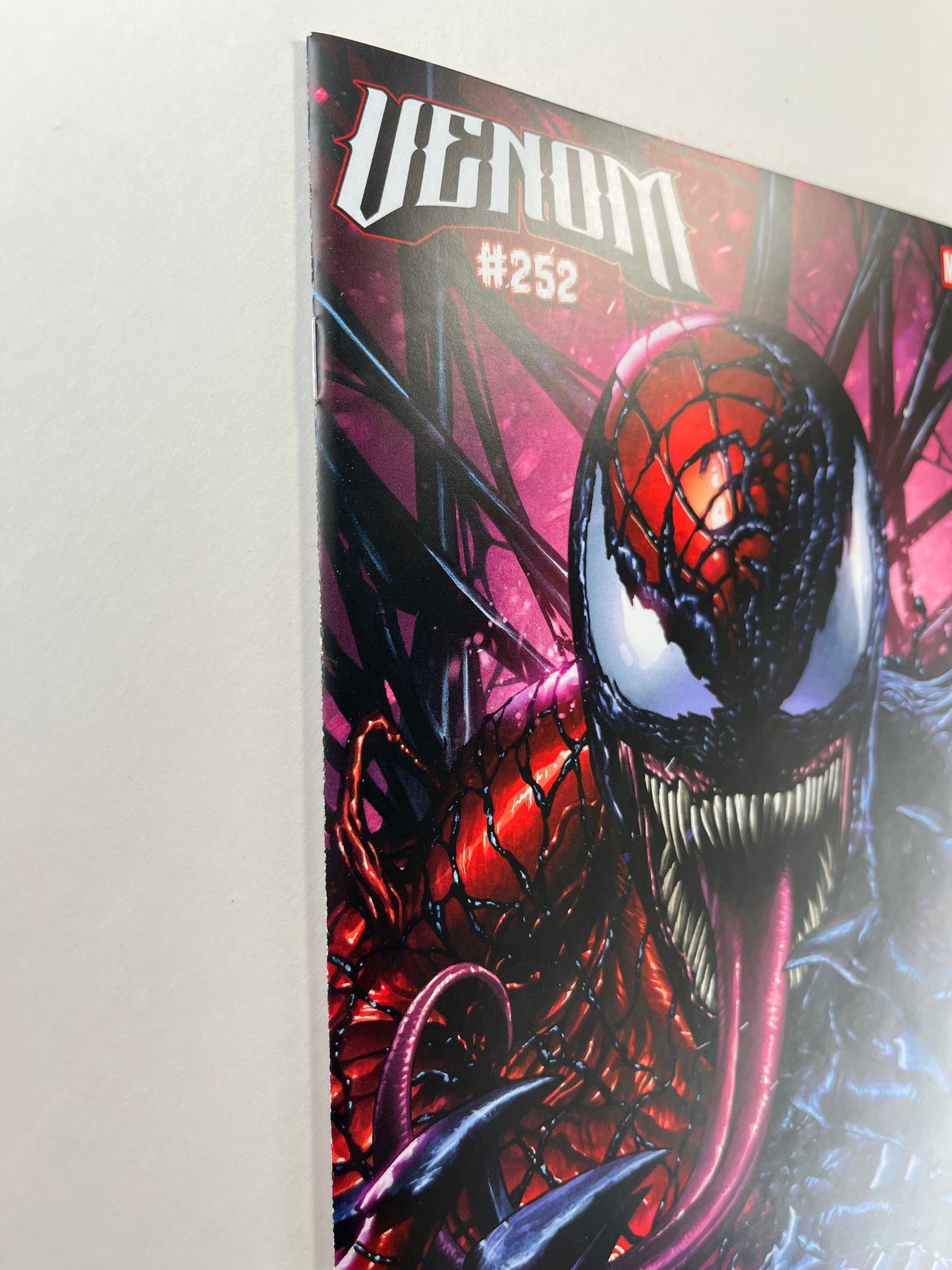 Venom #252 Big Time Collectibles/Comic Inspiration SGCC 2025 Mico Suayan Variant (Dec 2025)