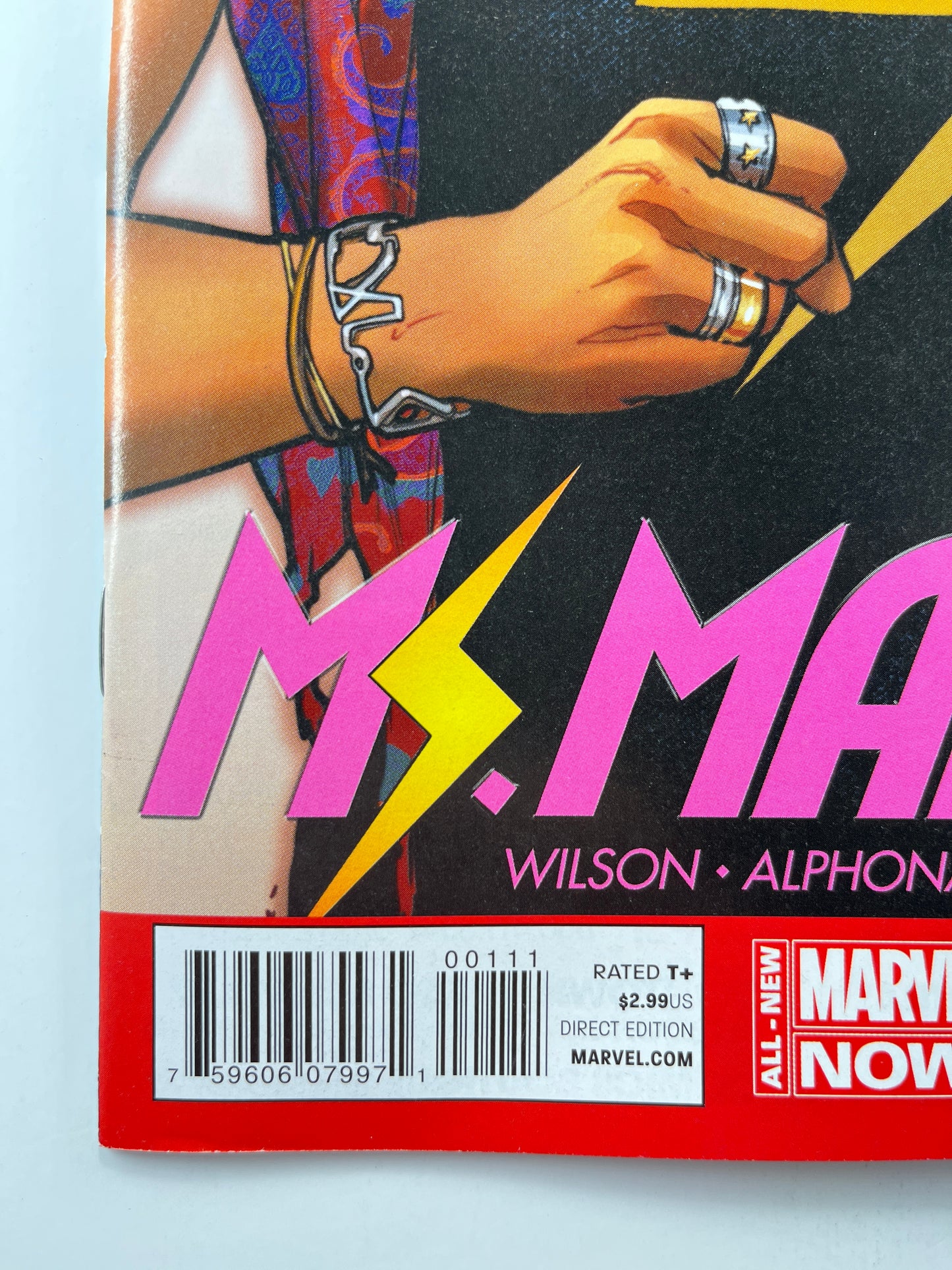 Ms. Marvel #1 (Apr 2014) (High Grade) (1st Full Appearance)